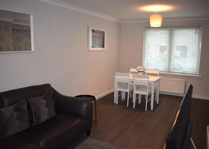Kelpies Serviced Apartments- Cromwell Apt
