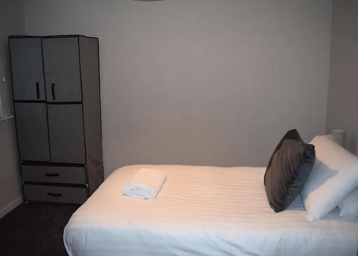 Kelpies Serviced Apartments- Cromwell Apt